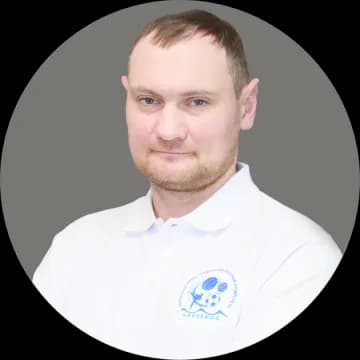 НАУМОВ СЕРГЕЙ ВЯЧЕСЛАВОВИЧ, Тренер по плаванию