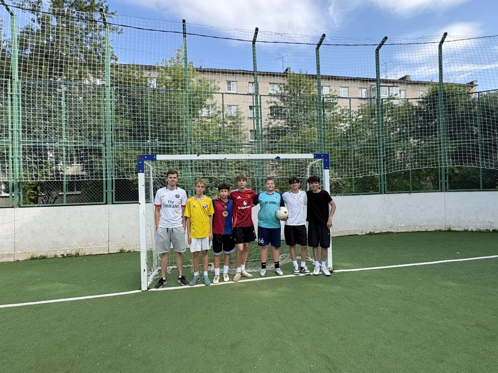 «Дворовый футбол для всех»: спортивное мероприятие прошло в Нахабино