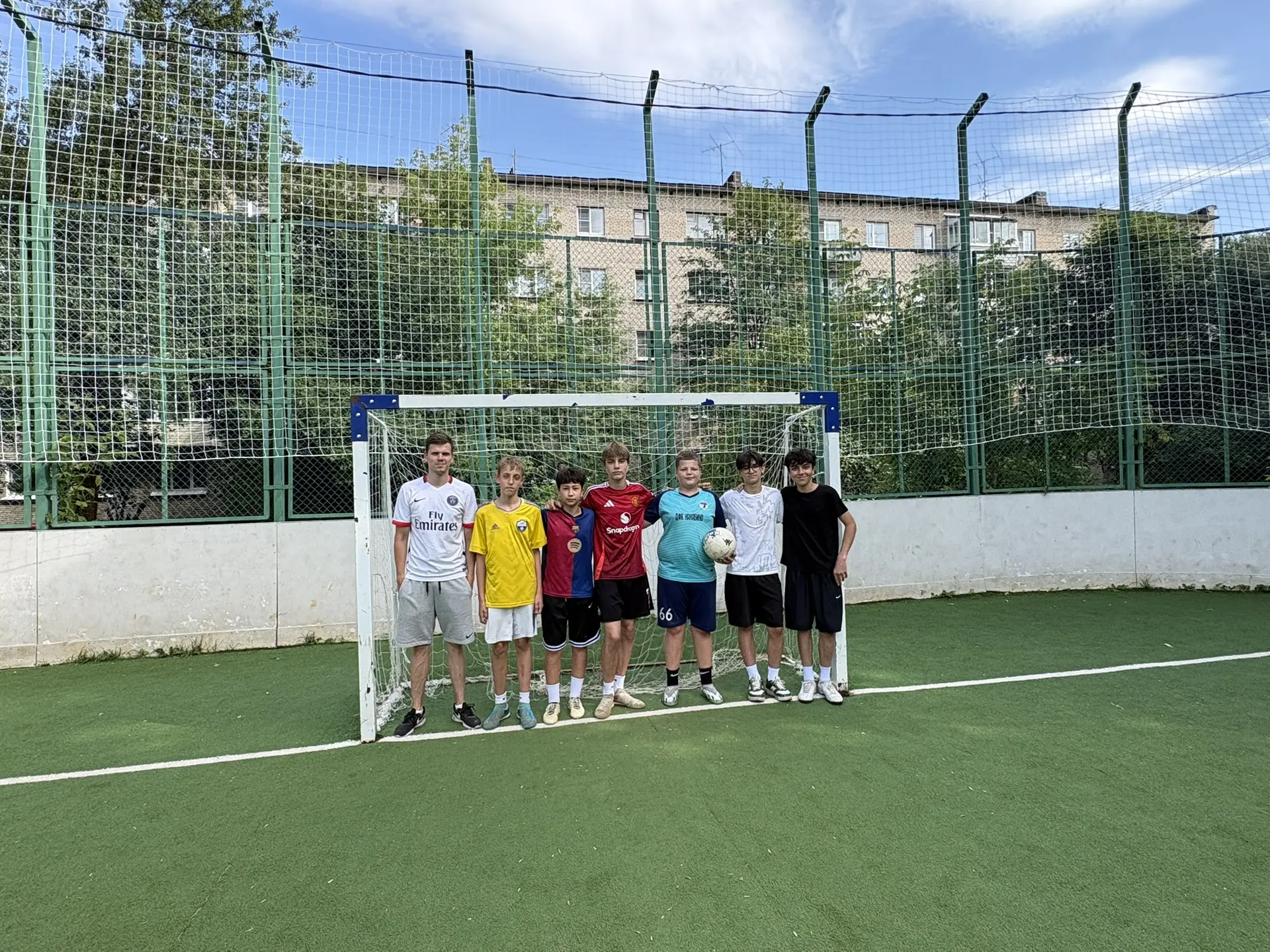 «Дворовый футбол для всех»: спортивное мероприятие прошло в Нахабино